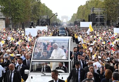 El Papa León XIV reivindica la «civilización del amor» con una misa multitudinaria en el corazón de París El Papa León XIV reivindica la «civilización del amor» con una misa multitudinaria en el corazón de París