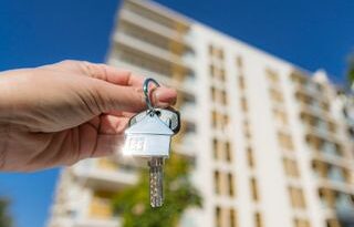 Moncloa plantea prorrogar dos años los alquileres y prohibir los desahucios a personas vulnerables hasta 2028