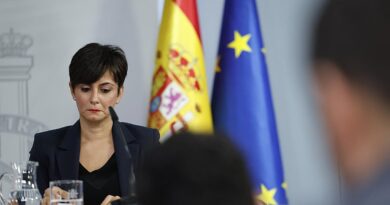 El Gobierno riega a Cataluña con 120 millones por intervenir los alquileres El Gobierno riega a Cataluña con 120 millones por intervenir los alquileres