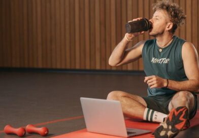¿Se puede hacer pesas en ayunas? Lo que debes comer antes de ir al gimnasio ¿Se puede hacer pesas en ayunas? Lo que debes comer antes de ir al gimnasio