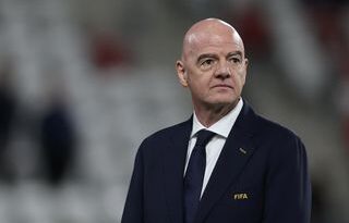 Un contrato de larga duración y sin comparación pública de ofertas: las dudas del alquiler de la FIFA en la Trump Tower Un contrato de larga duración y sin comparación pública de ofertas: las dudas del alquiler de la FIFA en la Trump Tower